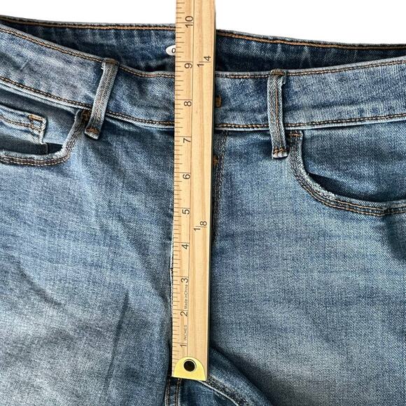 Old Navy Womens Size 0 Slim Midi Butt Liz Denim Jean Shorts Exposed Button Fly - Picture 6 of 10